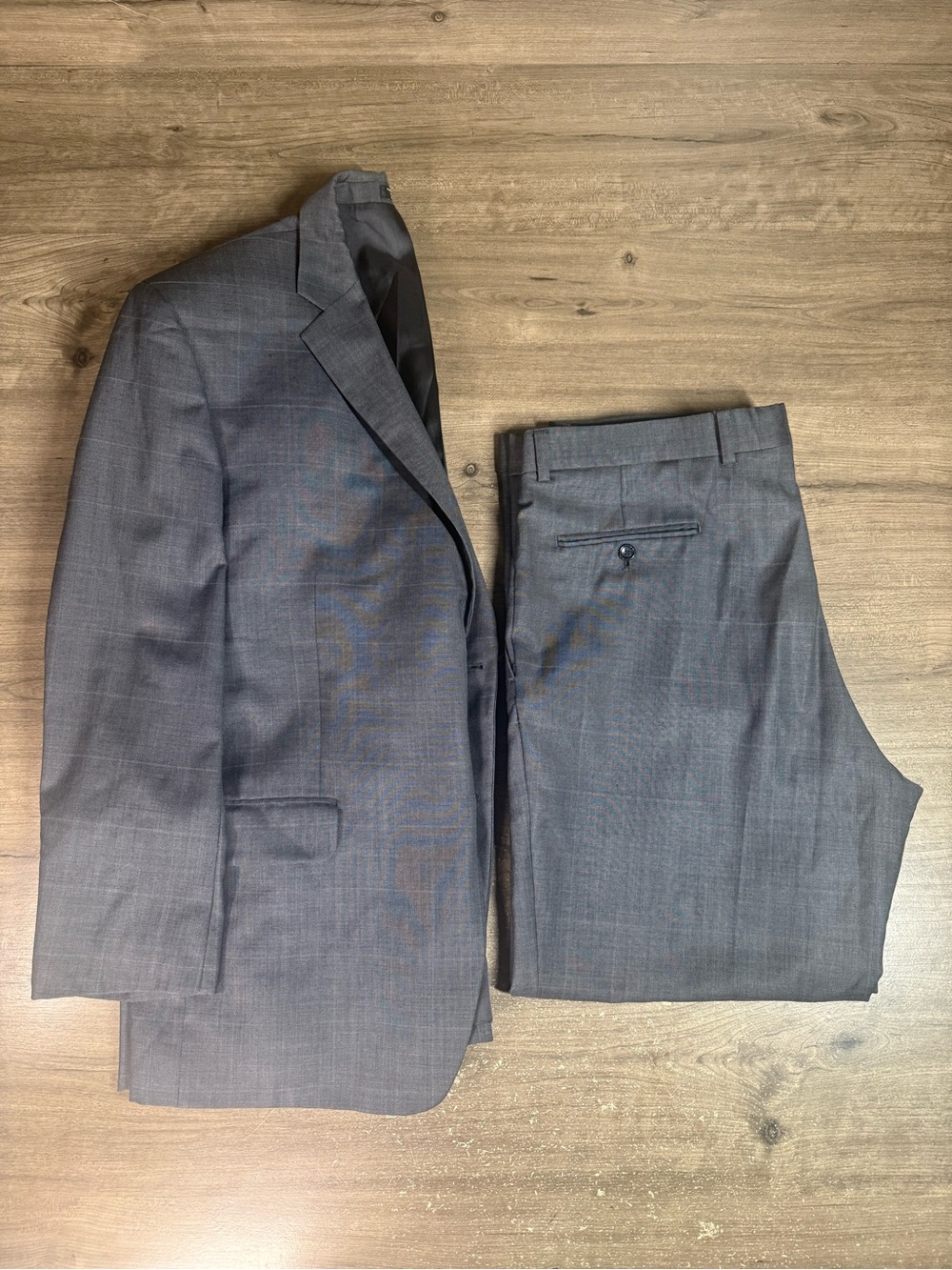 Jones New York Mens 44 Gray Plaid 100% Wool 2 Piece Suit Jacket Pants